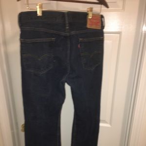 Levi’s 514 Dark Wash Denim  .